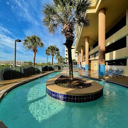 Oceanview Condo With Pool, Hot Tub, Balcony, Right On The Beach Myrtle Beach Esterno foto