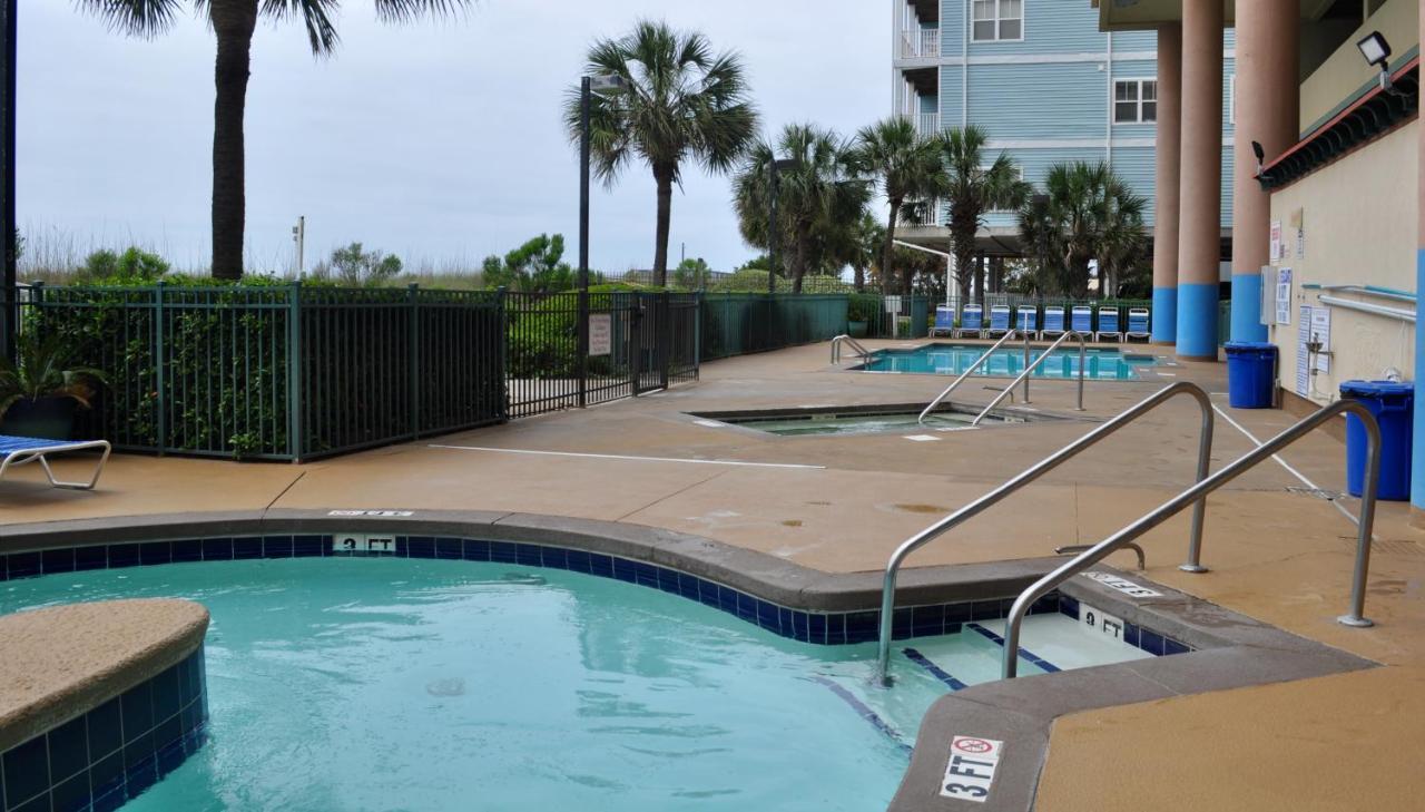 Oceanview Condo With Pool, Hot Tub, Balcony, Right On The Beach Myrtle Beach Esterno foto