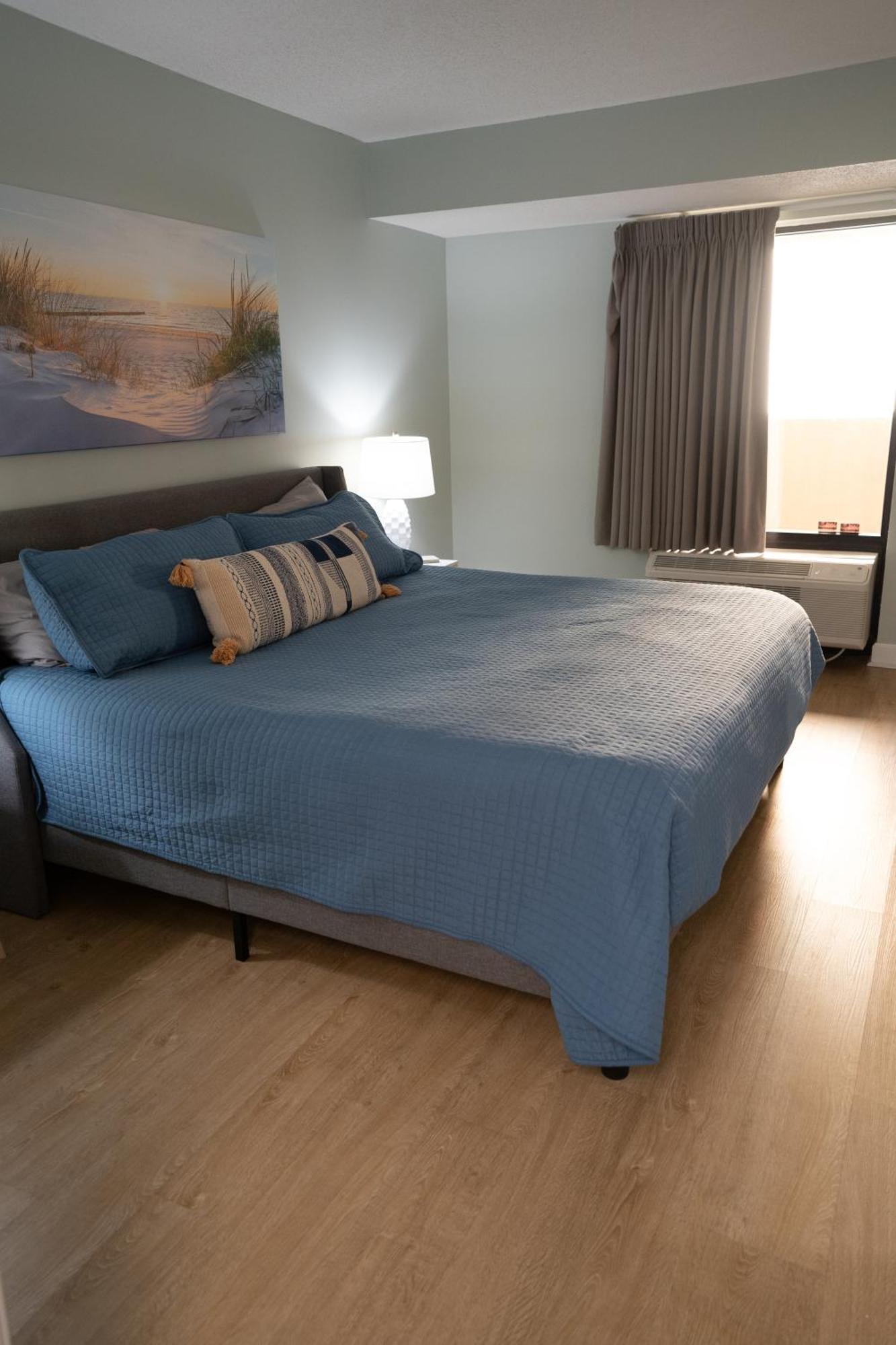 Oceanview Condo With Pool, Hot Tub, Balcony, Right On The Beach Myrtle Beach Esterno foto